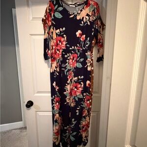 Reborn J Floral Long Sleeve Dress in Navy and Red